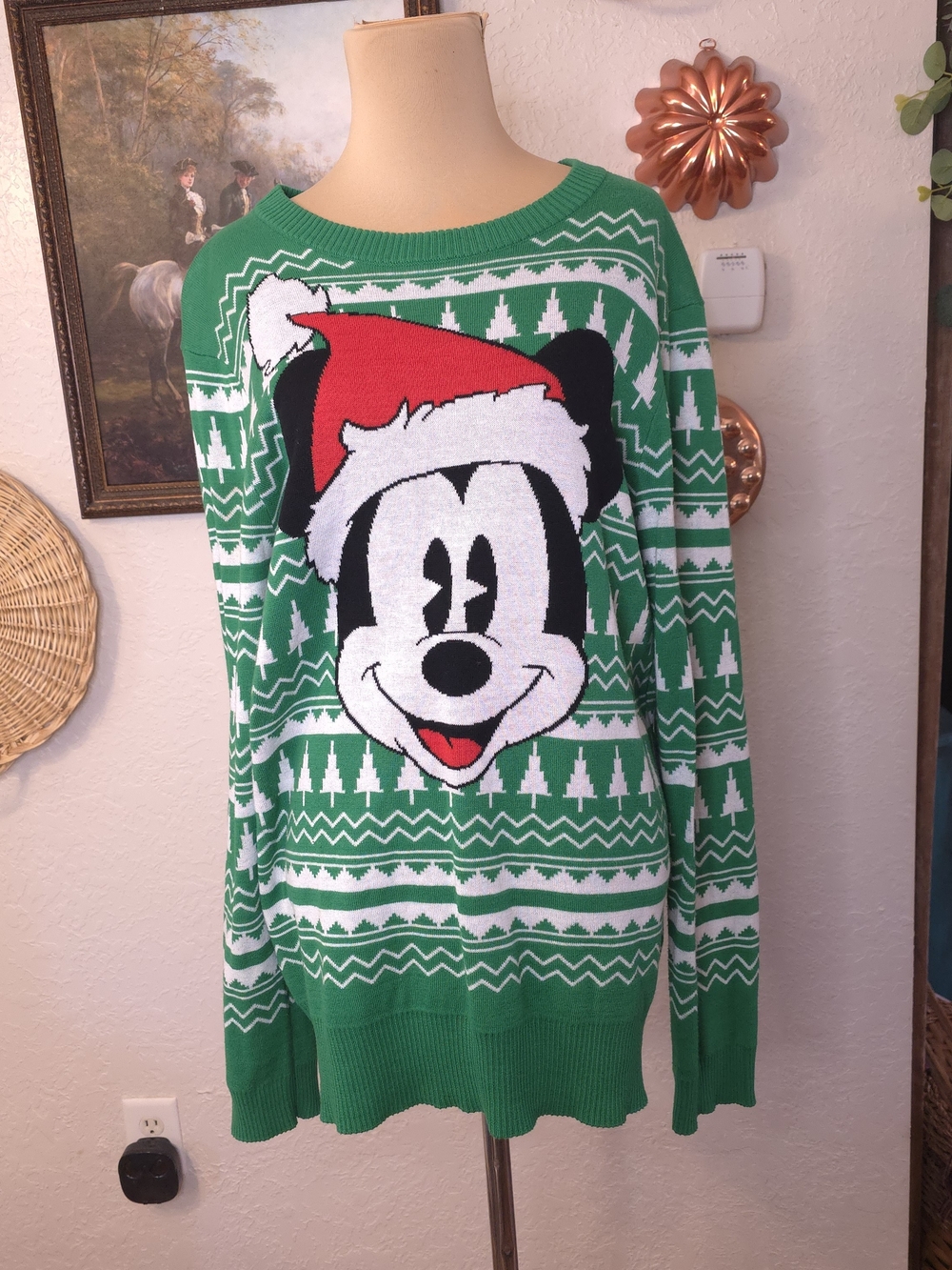 Disney Mickey Mouse Green Christmas Sweater Unisex Small Holiday Party Festive